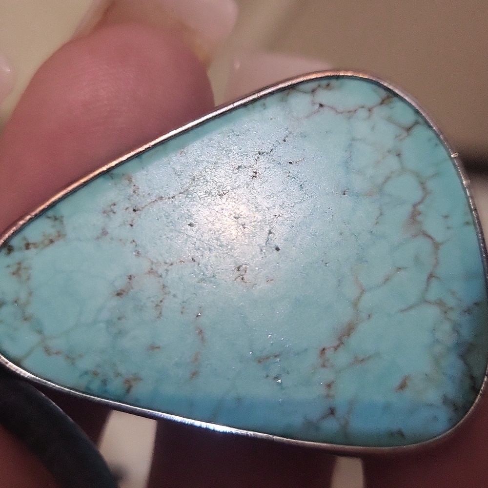 Turquoise Navajo Native pendant necklace on black leather silver hardware. - Picture 16 of 16